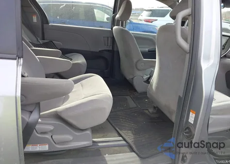 2018 Toyota Sienna L 7 Passenger from USA, damaged, VIN 5TDZZ3DC8JS959924